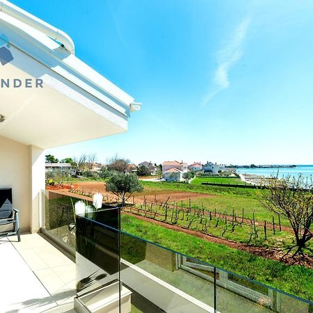 Beachfront Reiterer Villa V2 With Seaview 30 Meters From The Beach - Crowonder Luxury Rent Privlaka  Exterior photo