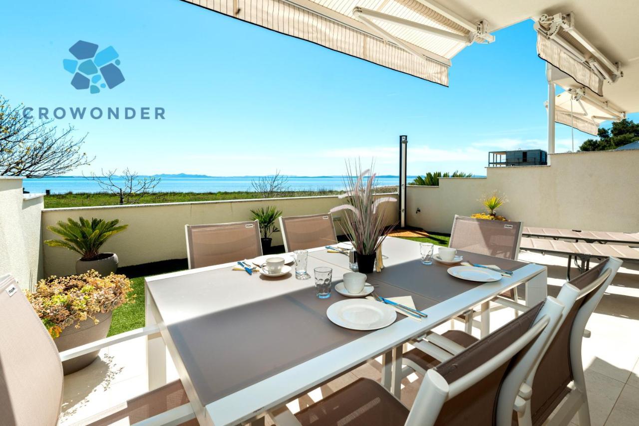 Beachfront Reiterer Villa V2 With Seaview 30 Meters From The Beach - Crowonder Luxury Rent Privlaka  Exterior photo